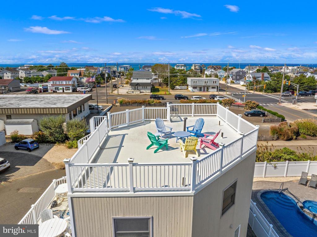 15 WELDON PL