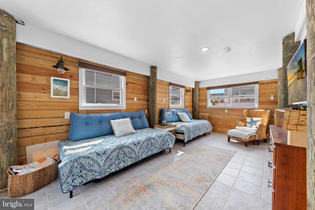 15 WELDON PL