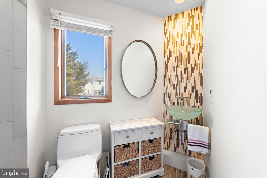 15 WELDON PL