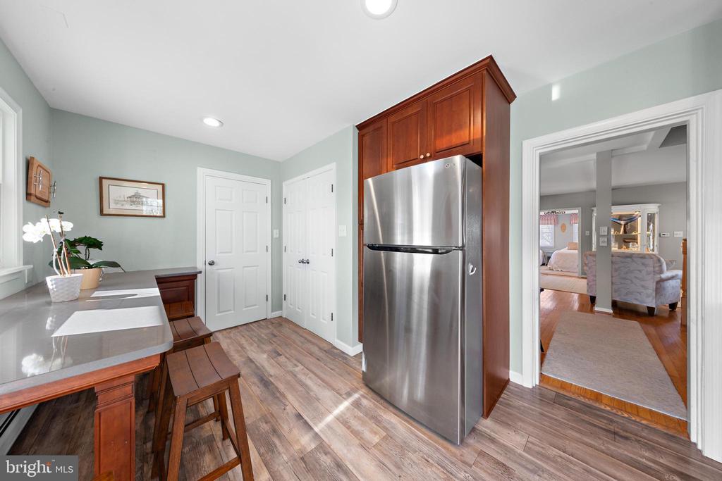 112 W NEW JERSEY AVENUE
