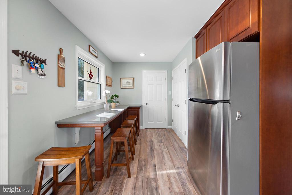 112 W NEW JERSEY AVENUE