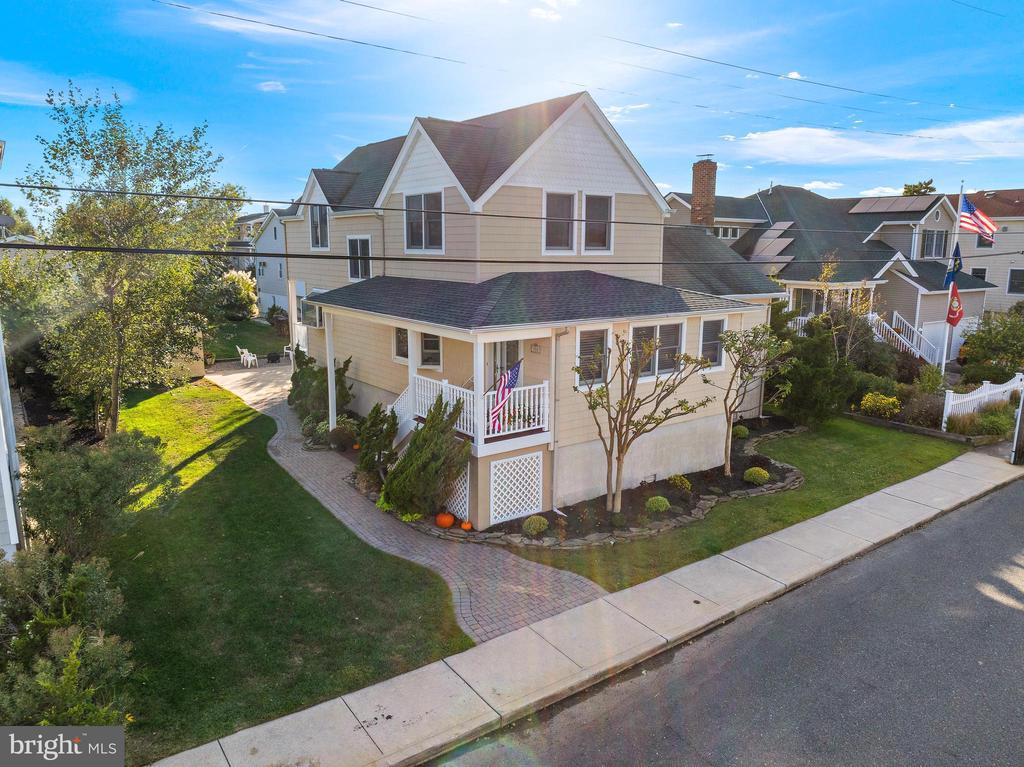 112 W NEW JERSEY AVENUE