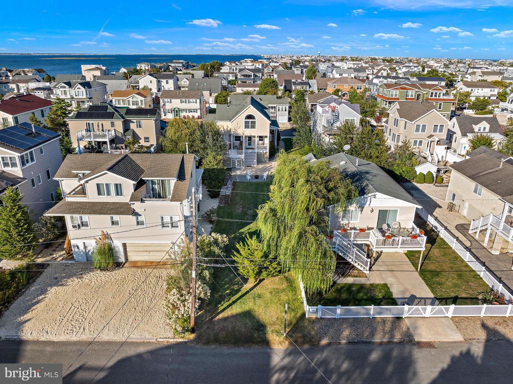 112 W NEW JERSEY AVENUE
