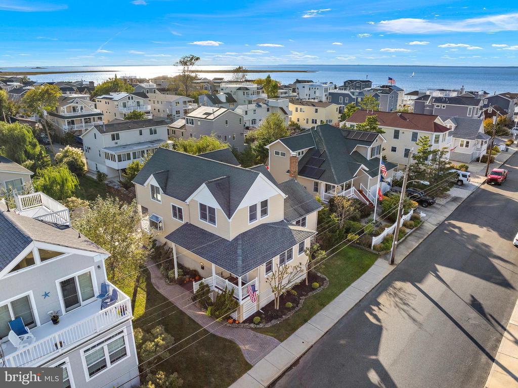 112 W NEW JERSEY AVENUE