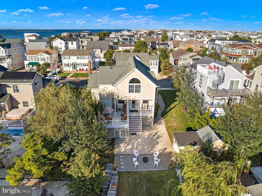 112 W NEW JERSEY AVENUE