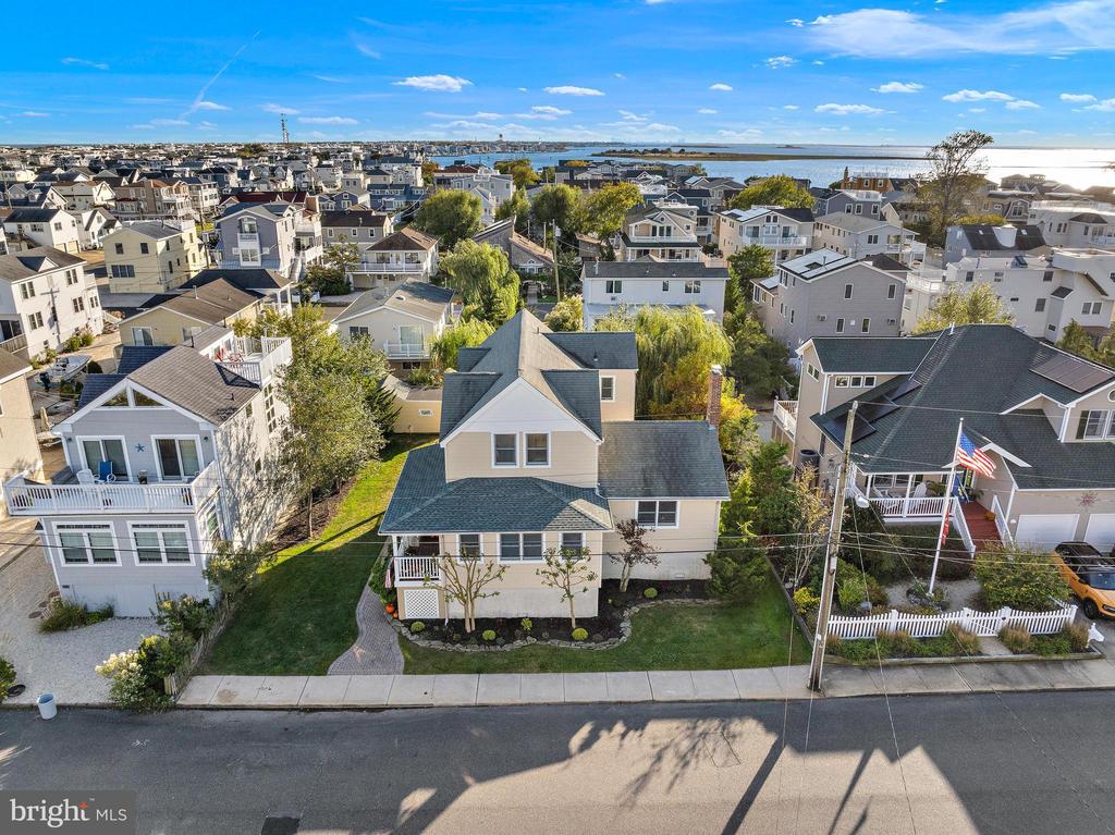 112 W NEW JERSEY AVENUE
