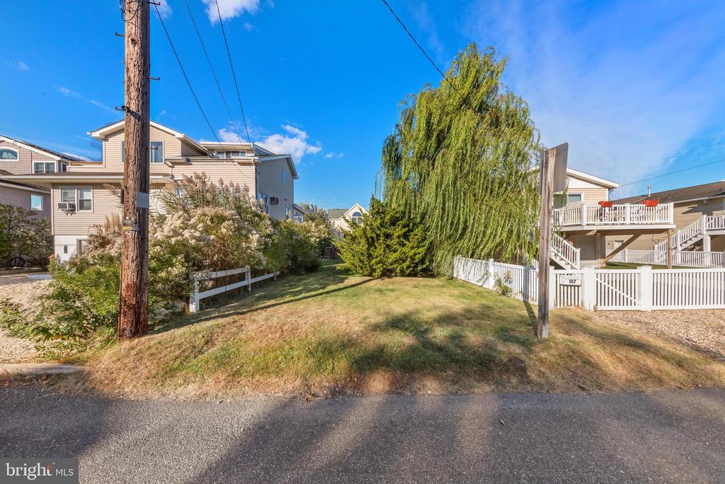 112 W NEW JERSEY AVENUE