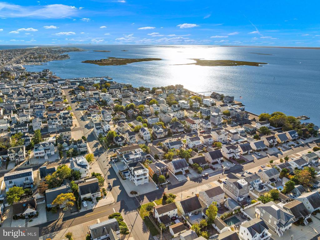 112 W NEW JERSEY AVENUE