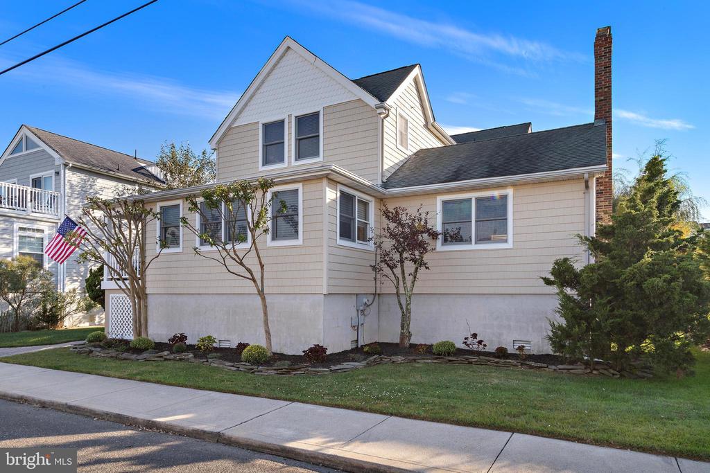 112 W NEW JERSEY AVENUE