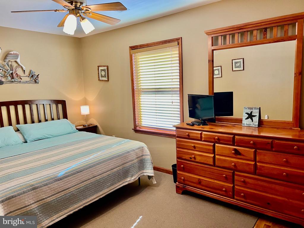38 W NEW JERSEY AVENUE Unit: A