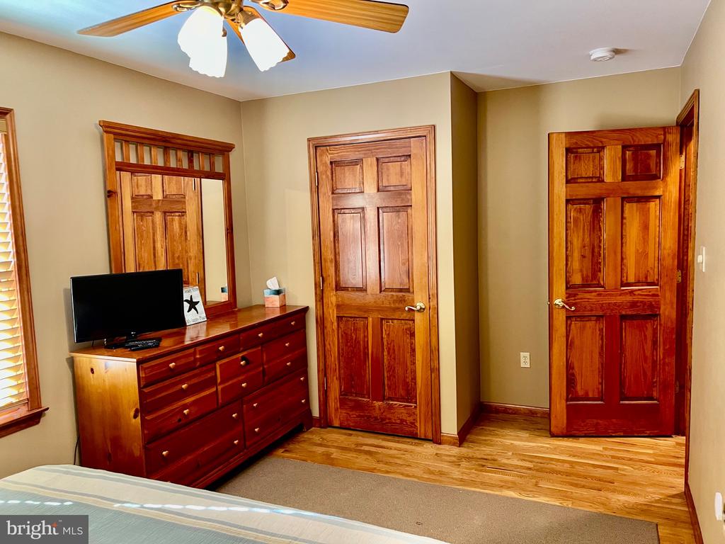 38 W NEW JERSEY AVENUE Unit: A