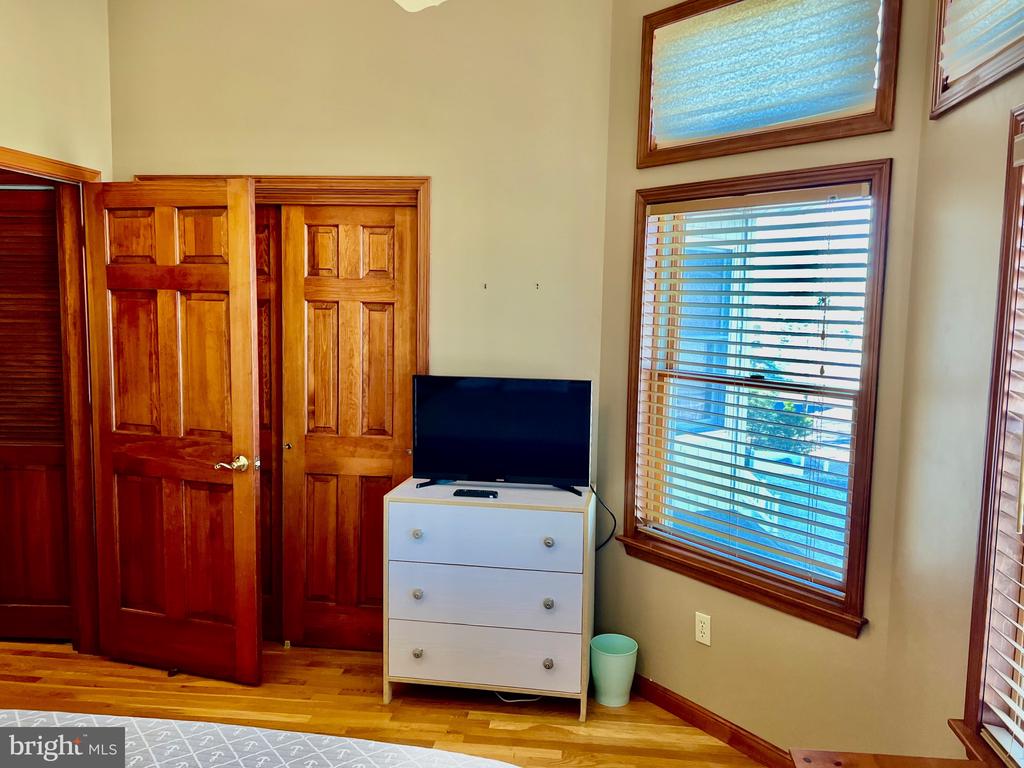 38 W NEW JERSEY AVENUE Unit: A