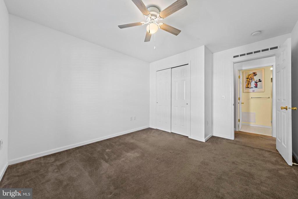 2 RED BANK DRIVE