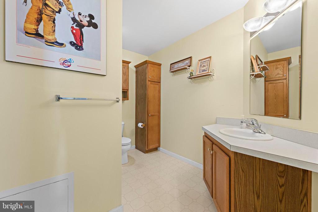 2 RED BANK DRIVE