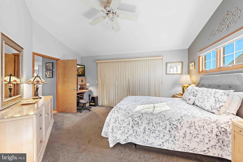 312 N 12TH STREET