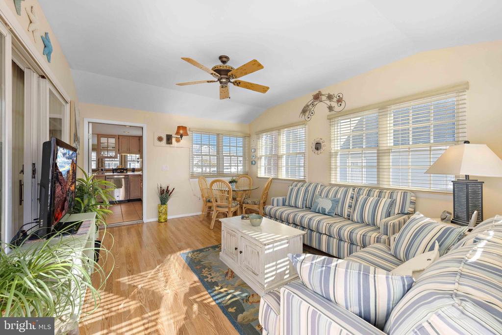 312 N 12TH STREET
