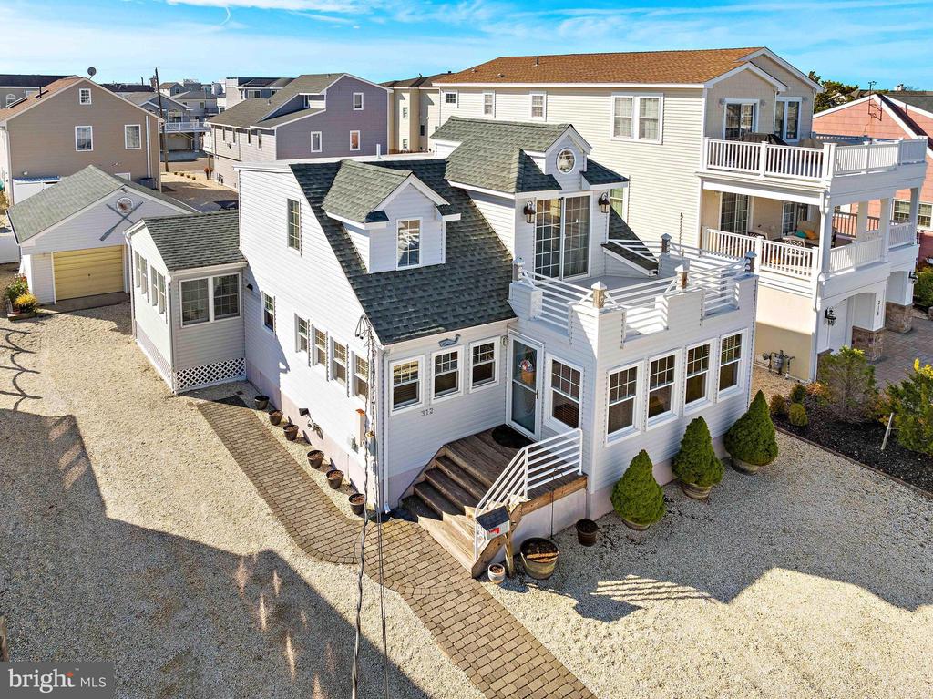 312 N 12TH STREET