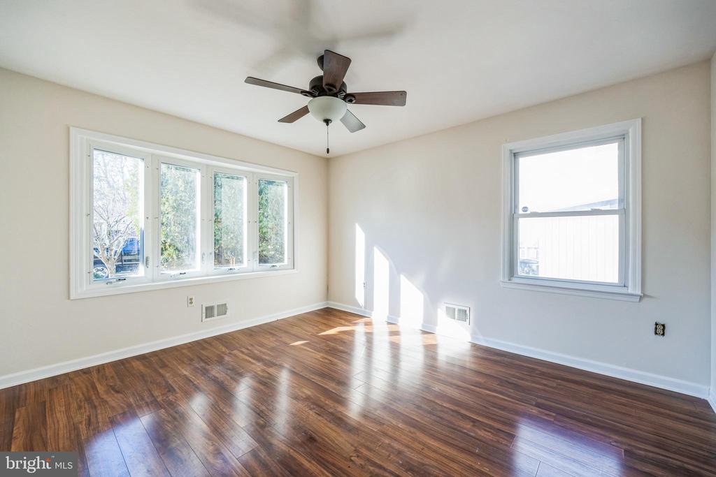 8 EMERALD DRIVE