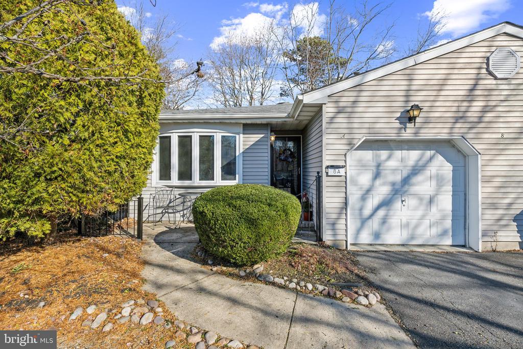 8 EMERALD DRIVE