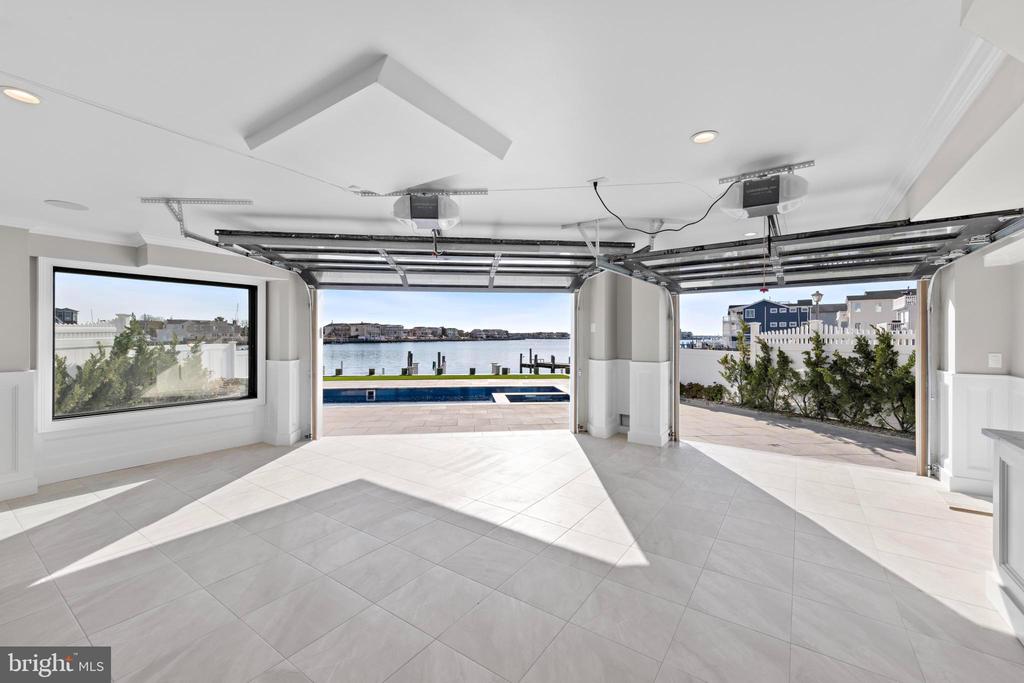 334 W 19TH STREET