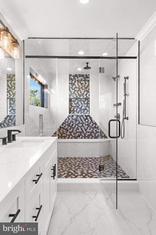 334 W 19TH STREET