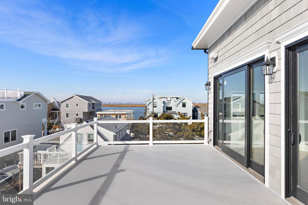 334 W 19TH STREET
