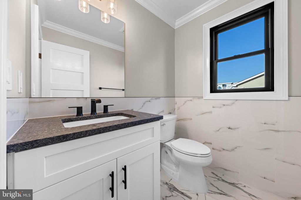 334 W 19TH STREET