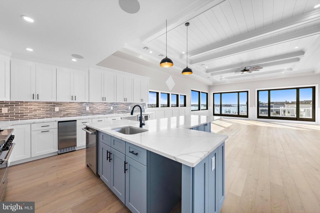 334 W 19TH STREET