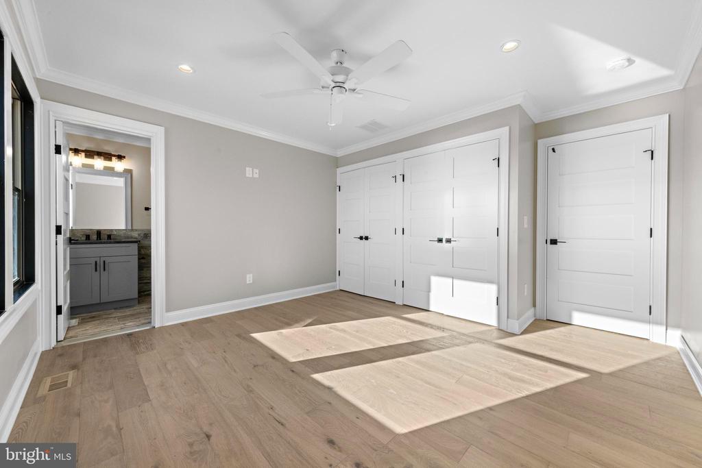 334 W 19TH STREET