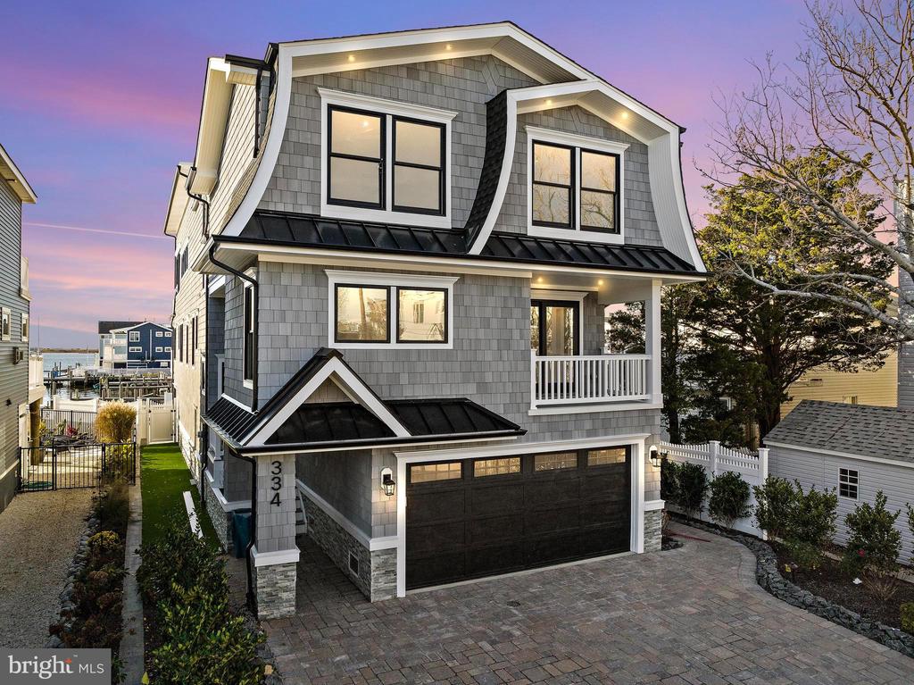 334 W 19TH STREET