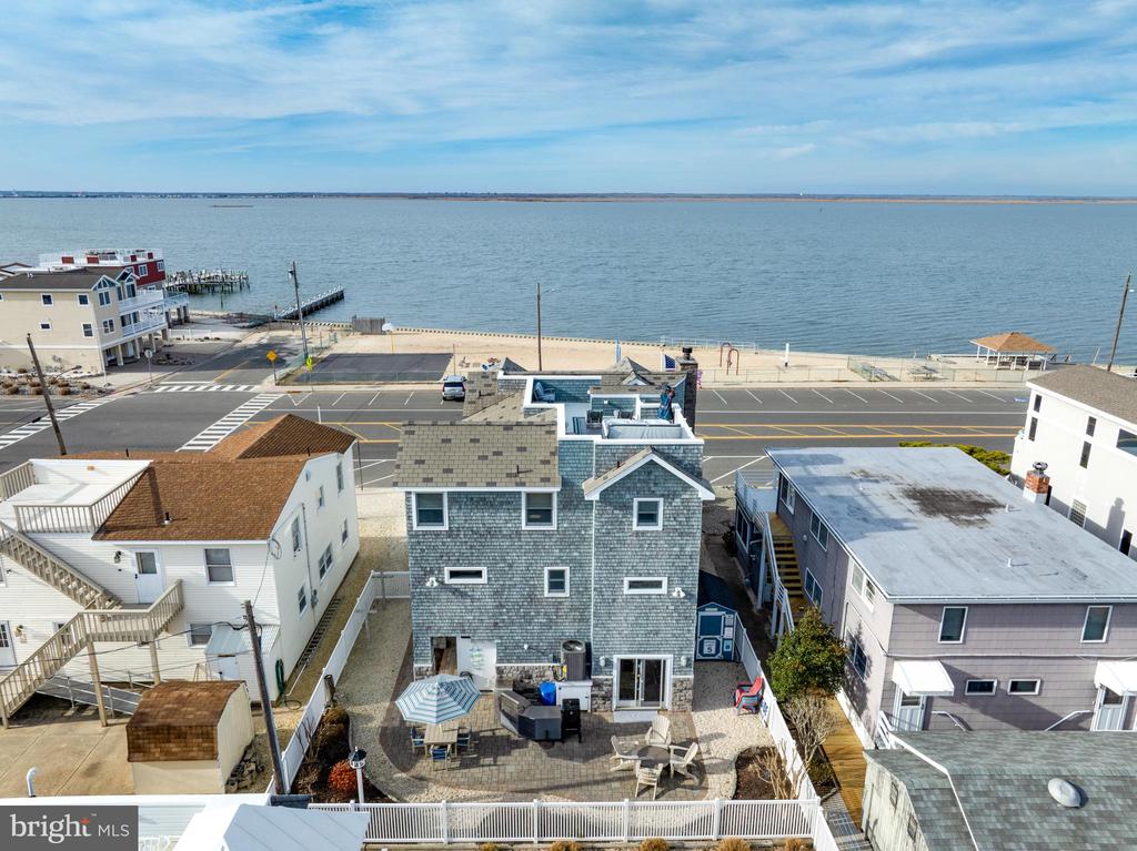 1506 N BARNEGAT AVENUE