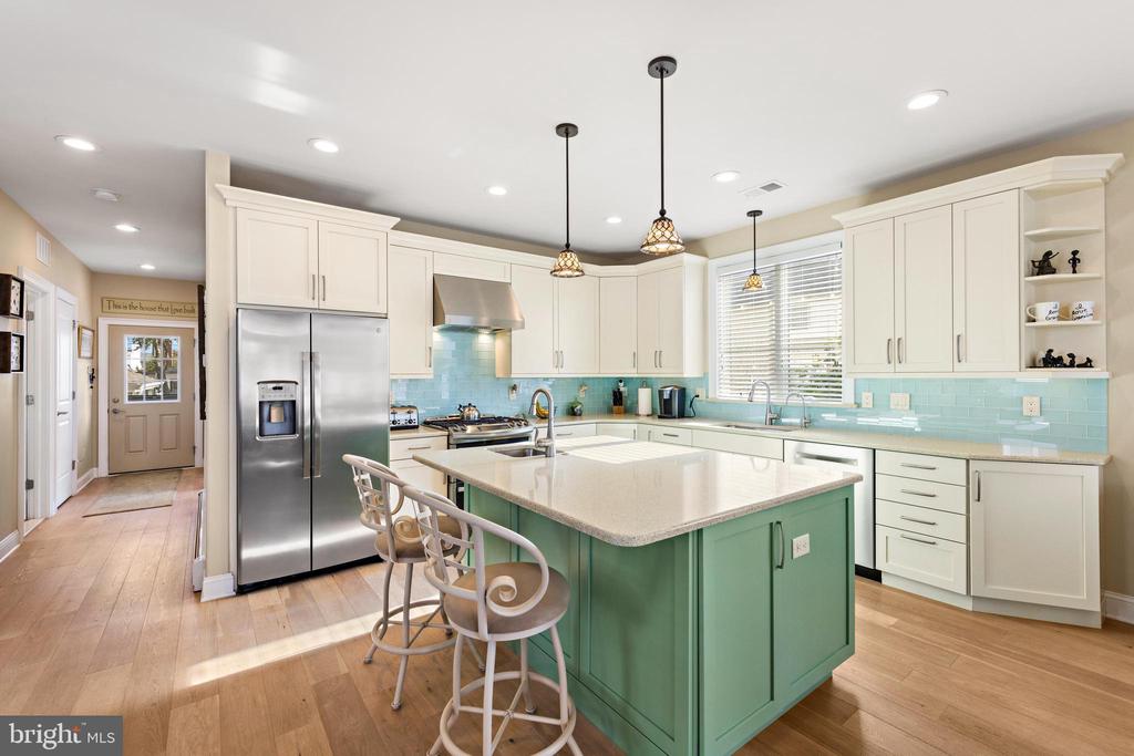 15 E 16TH STREET