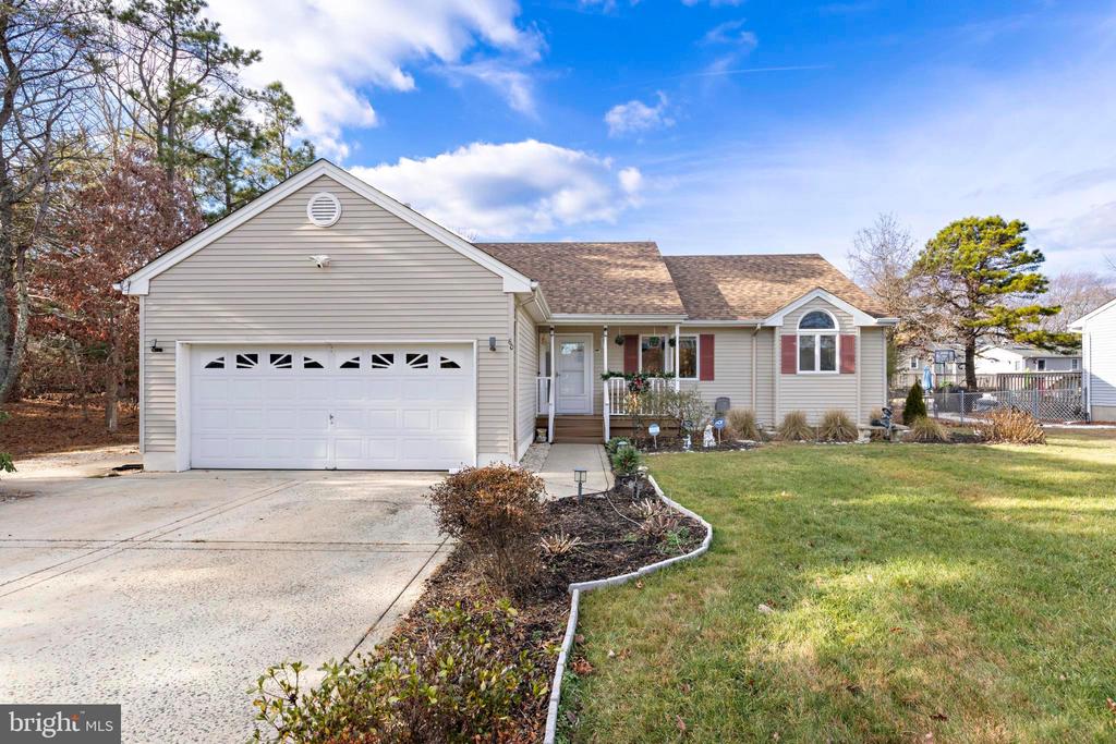 60 LIGHTHOUSE DRIVE