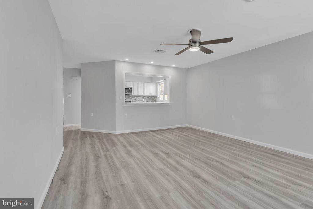 4 CEDAR AVENUE