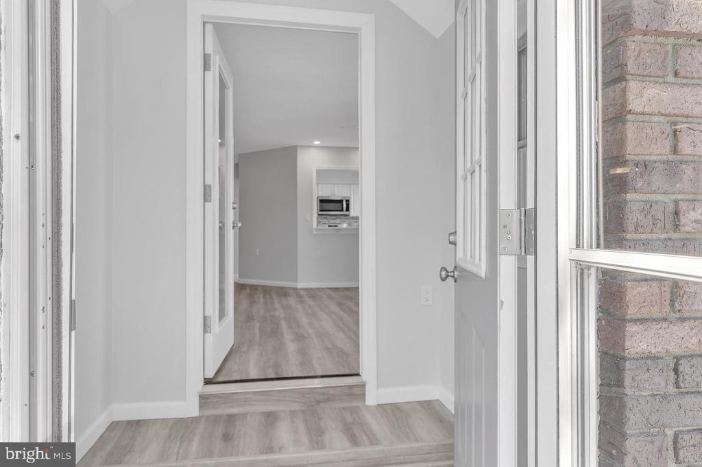4 CEDAR AVENUE