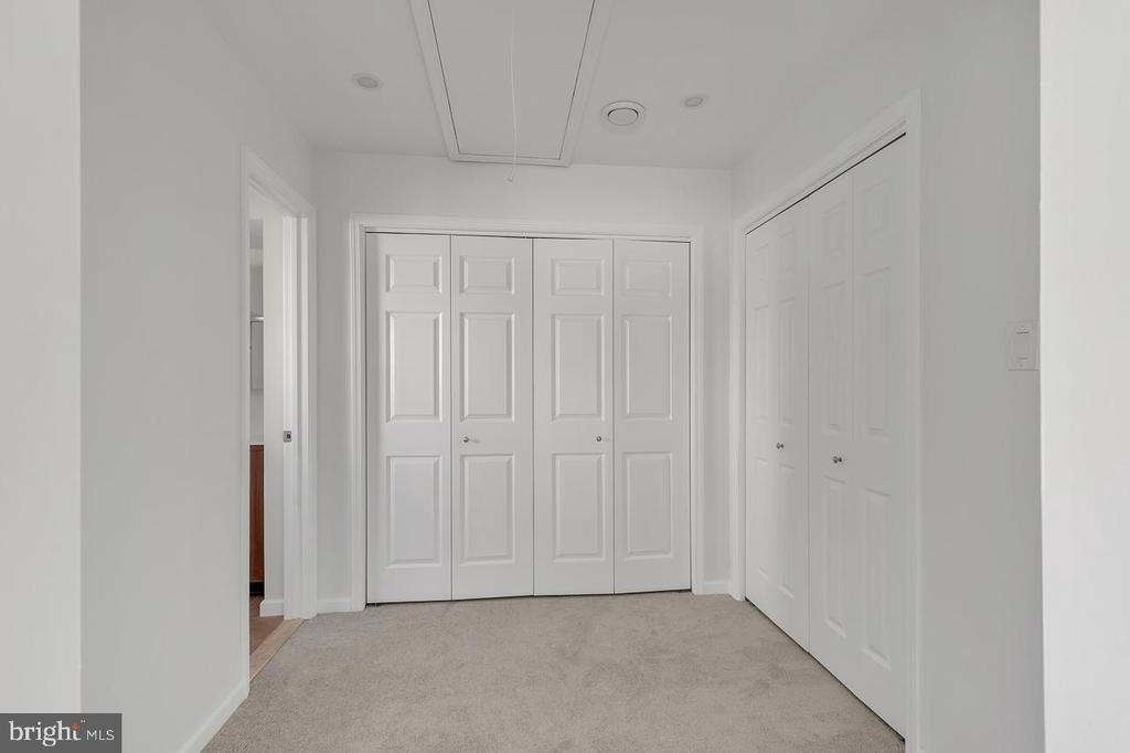 4 CEDAR AVENUE