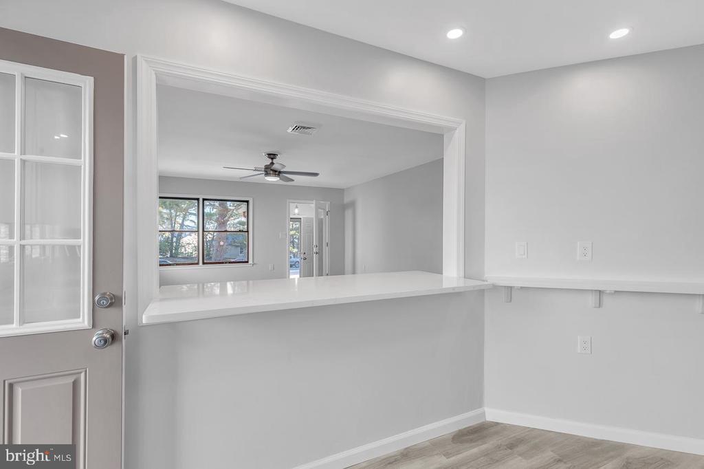 4 CEDAR AVENUE