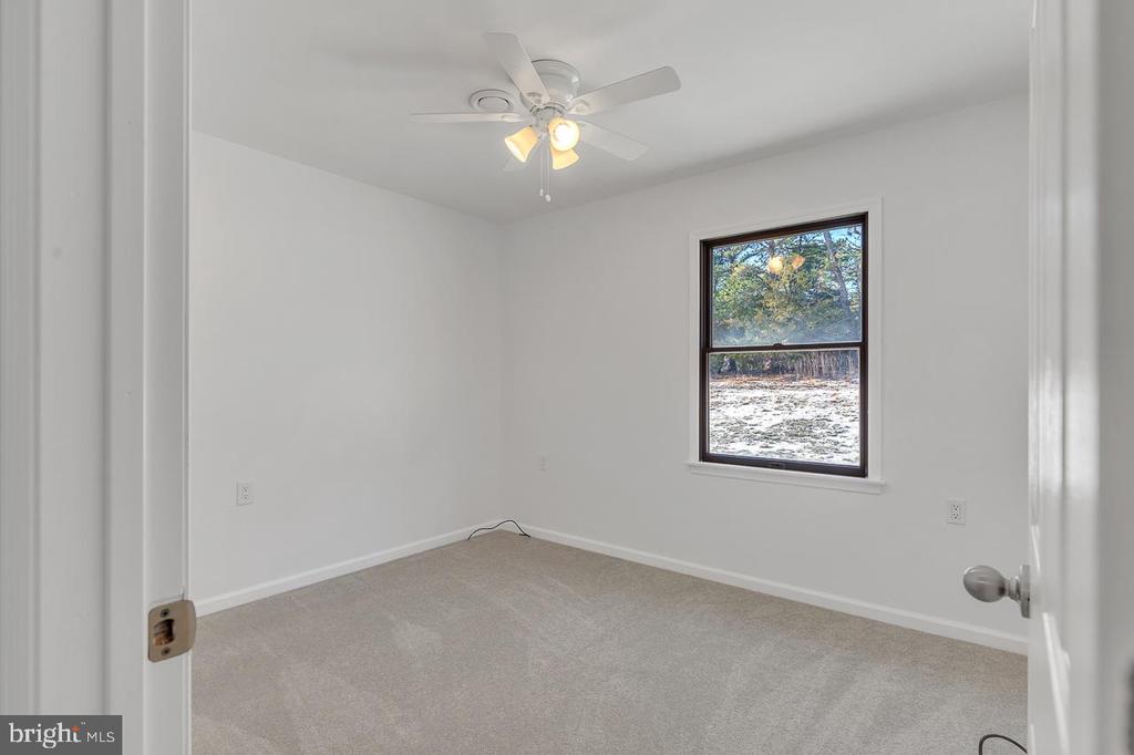 4 CEDAR AVENUE