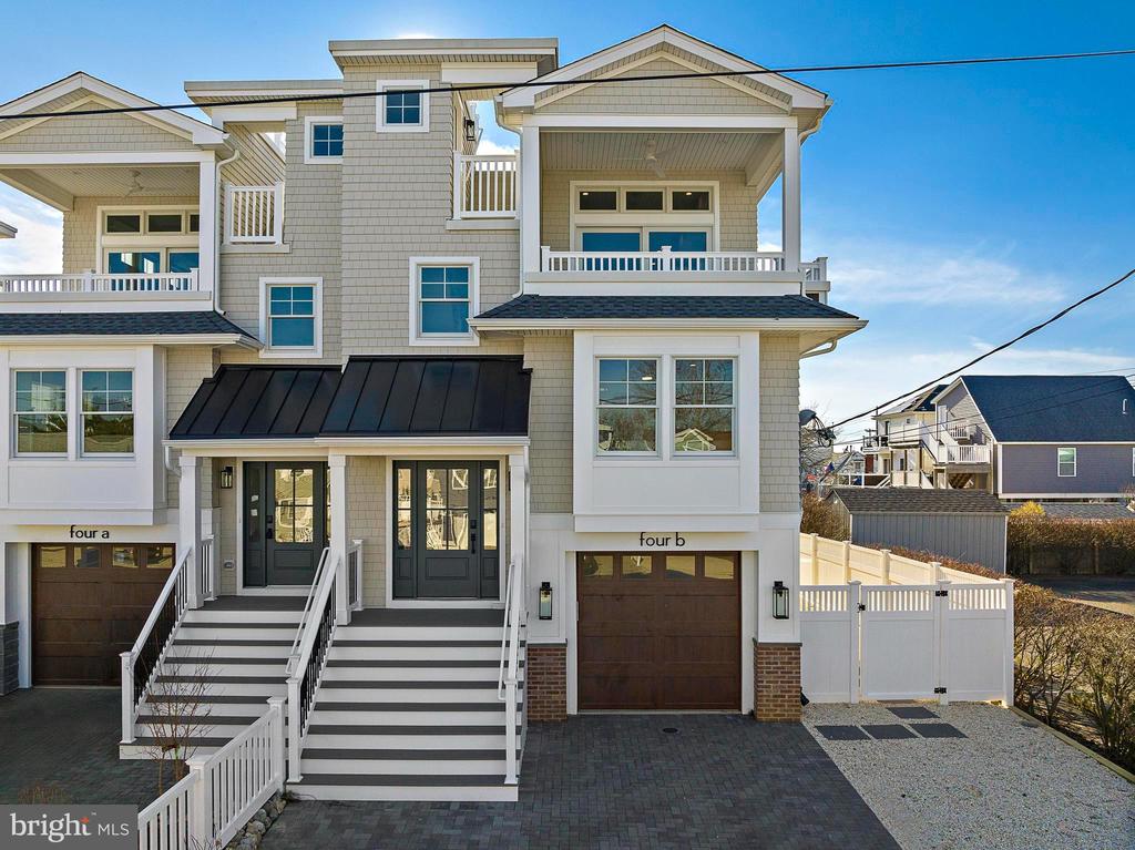 4 E 19TH STREET Unit: B