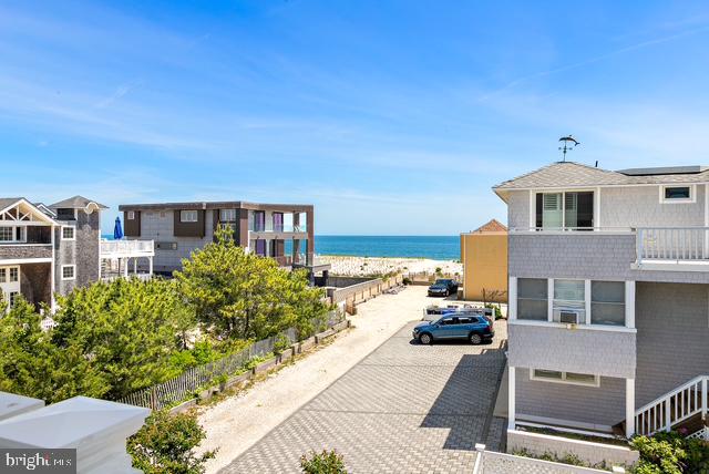 107 LONG BEACH BLVD