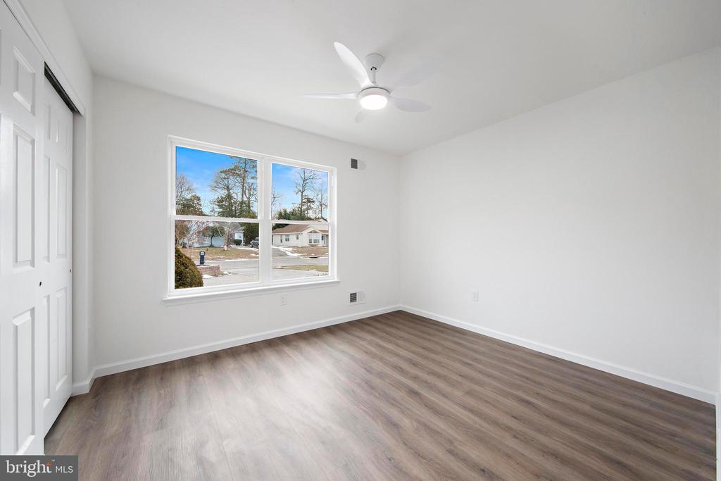208 LANTERN PLACE