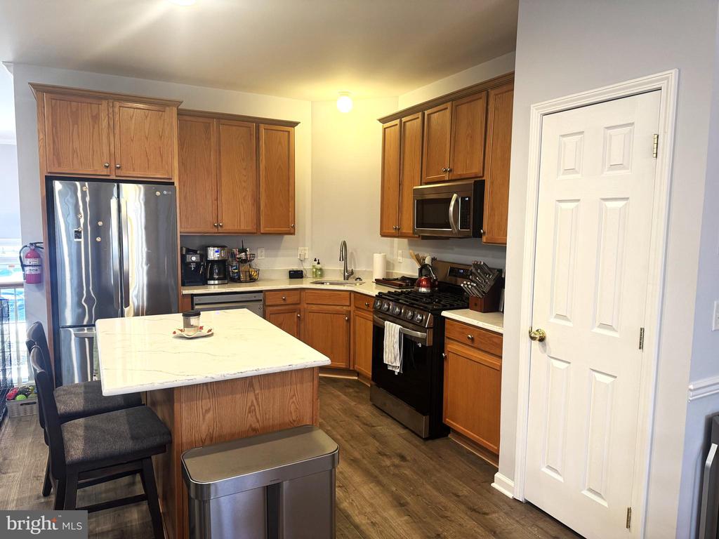 19 OCEAN BREEZE COURT