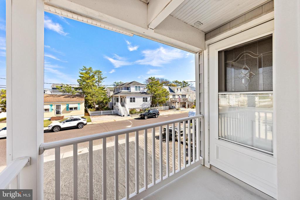 40 W PENNSYLVANIA AVENUE Unit: B