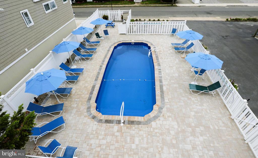 3601 LONG BEACH BLVD. Unit: 11