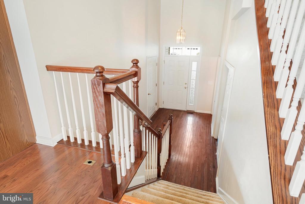 10 SEA BREEZE COURT