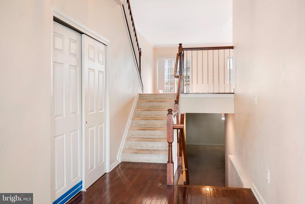 10 SEA BREEZE COURT