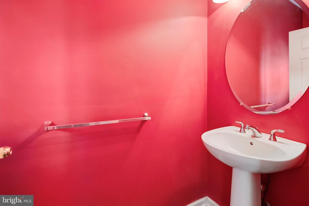 10 SEA BREEZE COURT