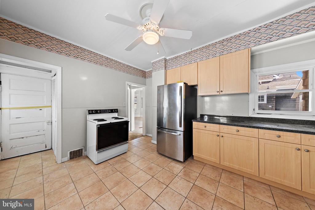 118 FOURTH STREET