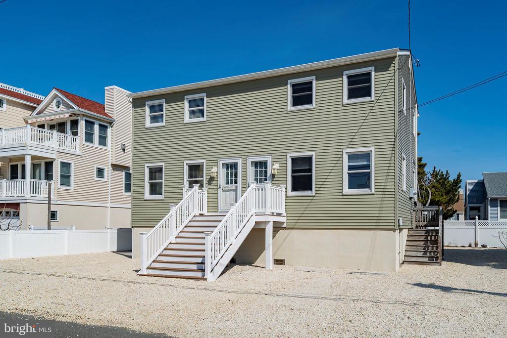 9 CAROLINA AVENUE U2