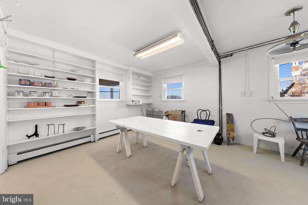 3700 W 38TH STREET